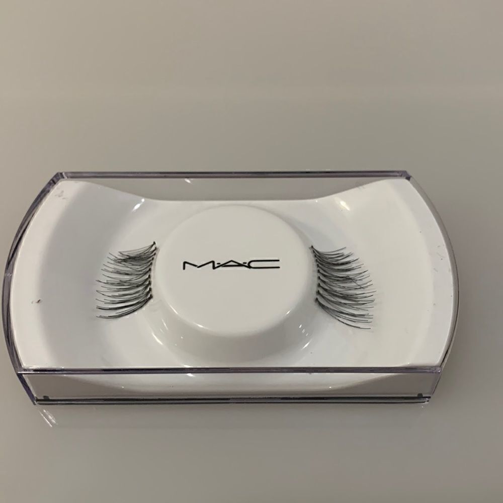 M•A•C | False Lashes | style #20